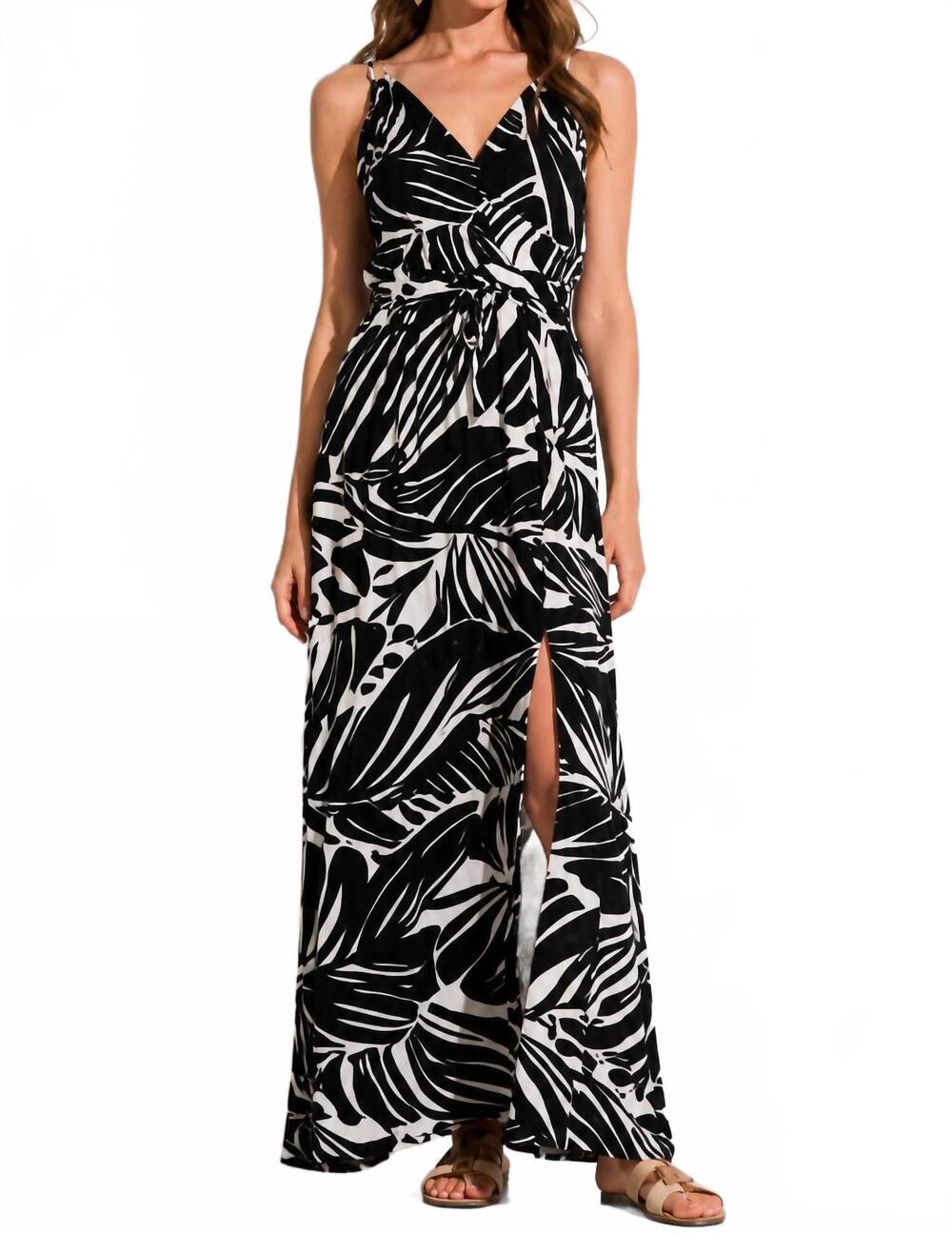 NEW ELAN sleeveless maxi dress in black & white